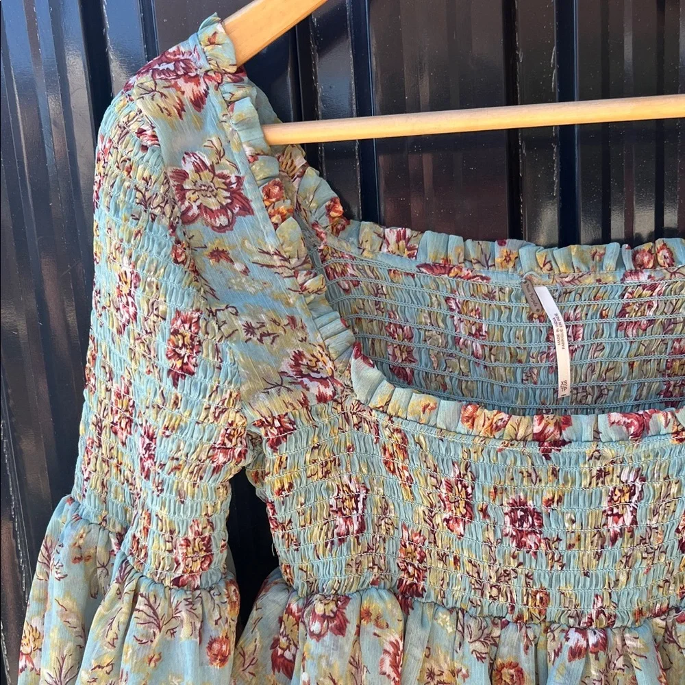 Free People Floral Smocked Blouse Blue Green Pink Red Flowers Flowy Fairy Boho - Picture 6 of 8